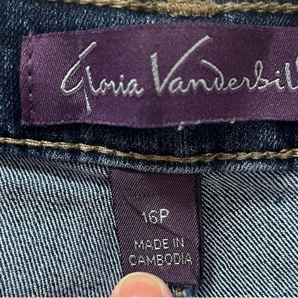 Gloria Vanderbilt Amanda  Classic
Jeans Tapered Leg Hartford Super
Stretch. - Picture 3 of 7